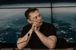 Musk Denies Report SpaceX Showed AI Device Prototype to Investors