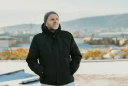 The Silent Crisis: Middle-Aged Men's Hidden Loneliness