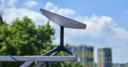 Starlink and Amazon Cleared to Bid for EU Satellite Spectrum in 2027