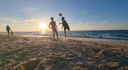 Refugee Football Stars Unite for UN Campaign Ahead of World Cup