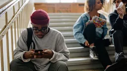 Survey: 63% Use AI for Mental Health, But Many Are Unhappy