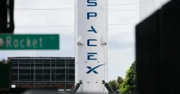 SpaceX Targets Record $1.8 Trillion IPO on Nasdaq