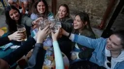 Influencer Drinking Sparks Youth Desire: New Study Reveals Social Media Impact