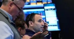 Markets Tumble: Oil Surges to $90 Amid Iran Conflict, U.S. Job Losses Fuel Stagflation Fears