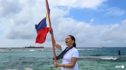 Philippine Senator Challenges China on Disputed Island