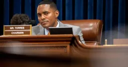 Senators Demand Federal Probe of Polymarket's Fake Trading Ads
