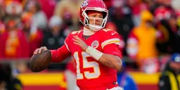 Chiefs Acquire Justin Fields as Mahomes Backup