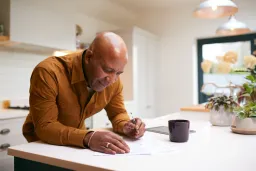 S&P 500 Dividend Yield at 1%: How Retirees Can Adapt