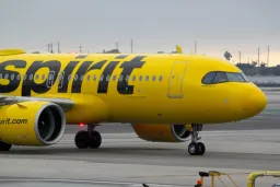 Spirit Airlines Faces Potential $500M Federal Bailout Amid Financial Struggles