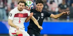 US Falls to Turkey in World Cup Group Finale, Advances to Round of 32