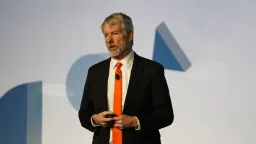 MicroStrategy Halts Bitcoin Buying After 13-Week Streak