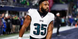 Boston Scott Retires at 30 After Eagles Career, Reveals Mixed Emotions