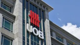 UOB Q1 Profit Dips 4% Amid Rate Headwinds and Caution