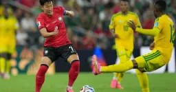 South Africa Reaches World Cup Knockout Stage for First Time With 1-0 Win Over South Korea