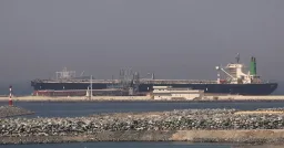 Trump Says Iran War Will End Quickly as Tehran Seizes Strait Control