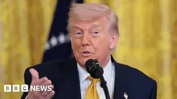 Trump Signals Potential Iran Deal, Threatens Escalation in Gulf