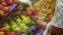 Spanish Apples Show Alarming Pesticide Contamination Levels