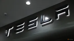 Tesla Recruits Taiwan Chip Engineers for Ambitious AI Fabrication Project
