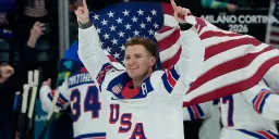 US Hockey Star Matthew Tkachuk on Trump's Call: 'An Honor'