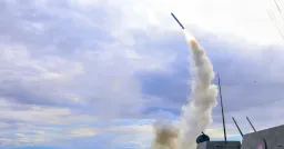 U.S. Tomahawk Use in Iran Conflict Outpaces Production