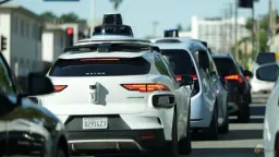 US Agency Convenes Autonomous Vehicle Safety Summit with Tech CEOs