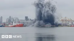 Ukraine Strikes Cargo Ships, Admits Drone Incident Off Romania as Putin Prepares for Key Speech