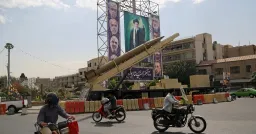 US Authorizes Diplomatic Staff Departure from Israel Amid Iran Tensions