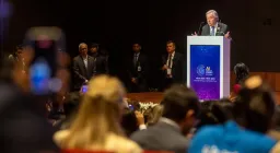 UN Chief Urges AI Experts to Provide Global Clarity Amid Rapid Advancement