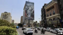 US and Iran Exchange Strikes Amid Ongoing Gulf Tensions
