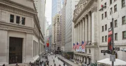 US M&A Deal Value Soars to $1.89 Trillion Amid Shifting Market Dynamics