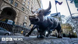 Wall Street Slumps as Tech Stocks Lead Market Selloff
