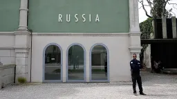 Venice Biennale Jury Resigns as Italy Opposes Russian Participation