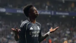 Vinicius Jr Double Keeps Real Madrid's La Liga Hopes Alive