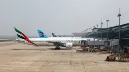 Vietnam Faces Flight Cuts Amid Jet Fuel Crisis