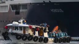 Hantavirus-Hit Cruise Ship Forced to Dock in Canary Islands as Storm Hits Evacuation