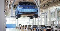 Volkswagen Eyes Historic 100,000 Job Cuts to Combat EV Pressure