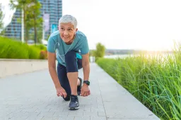 Mass General Brigham Study Links Daily Walking to Delayed Alzheimer’s Onset