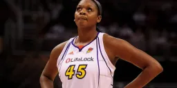 WNBA Champion Kara Braxton Dies at 43