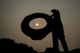 Wildfire Smoke from Canada Threatens US Air Quality: Health Officials Issue Urgent Protection Guidelines