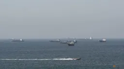 Trump, Iran Cite Talk Progress Amid Strait of Hormuz Uncertainty
