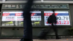 Wall Street Climbs as Crude Eases on Hopes of US-Iran Truce Extension