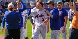 Mets Stun Yankees in Subway Series Thriller with 10th-Inning Comeback