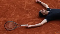 Zverev Breaks Through, Wins First Grand Slam at French Open