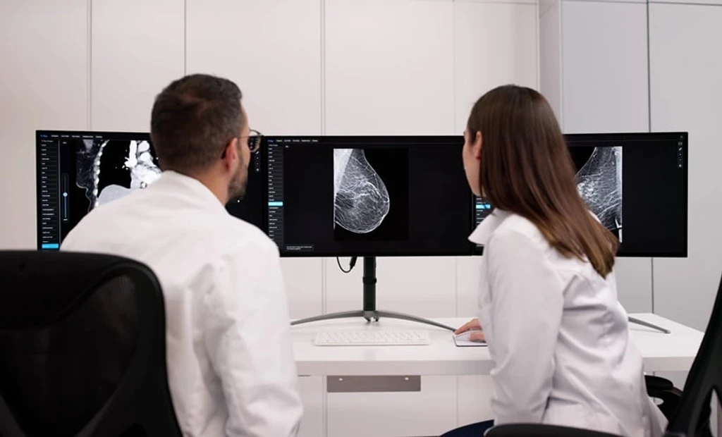 Scientists Identify Molecule that Blocks Aggressive Breast Cancer Growth