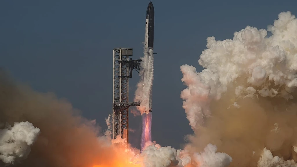 SpaceX Secures Investment-Grade Ratings Amid Post-IPO Stock Volatility