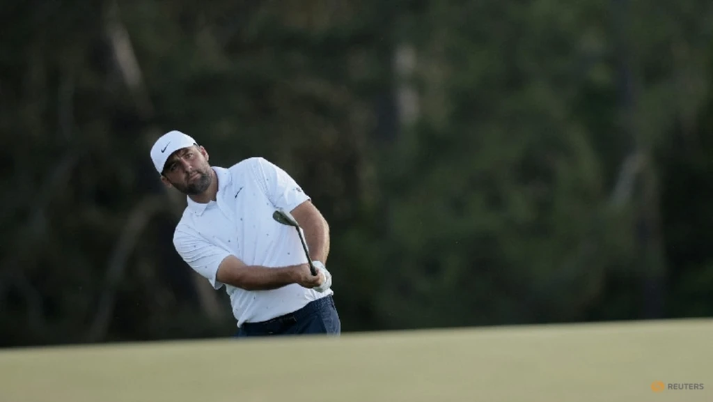 Scheffler Stumbles Early as Crowded PGA Championship Field Heats Up