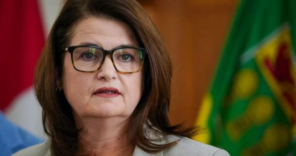 Saskatchewan's Pronoun Law Faces Renewed Criticism Over Youth Safety
