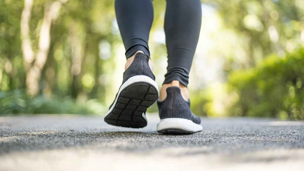 Study Identifies Optimal Daily Steps to Counteract Sedentary Health Risks