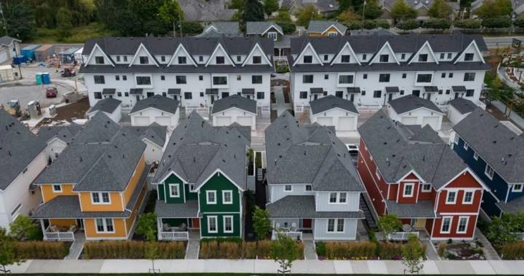 Ontario, B.C. Homeowners Hit Breaking Point on Mortgage Payments