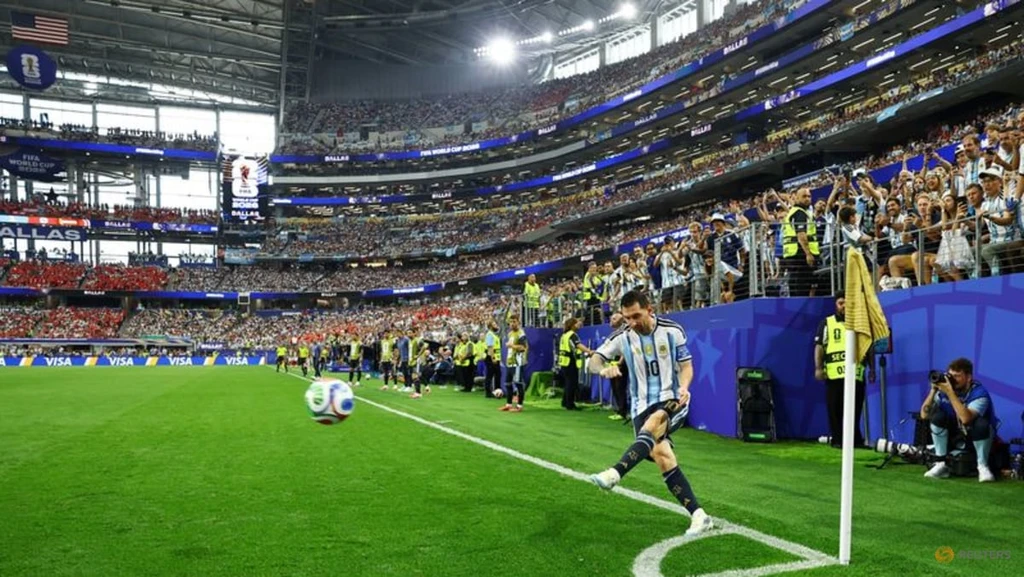 Messi Leads Argentina to World Cup Knockout Stage
